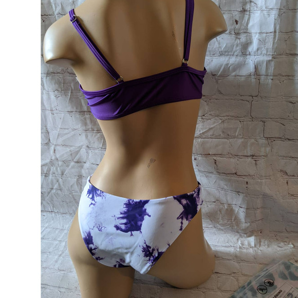 Tie Dye Surplice Neck Bikini Swimsuit NWT - Picture 3 of 4